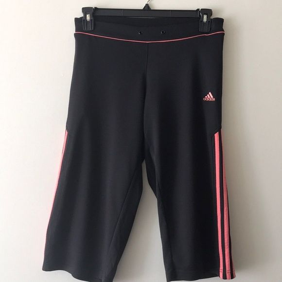 Lot of 2 ADIDAS WOMENS CAPRI WORKOUT PANTS - Picture 4 of 4